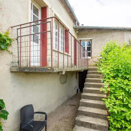Beautiful With Private Garden * Herisson